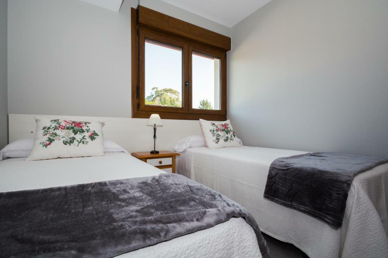 Apartamento El Pedregal Playa De Ris Noja Exteriör bild